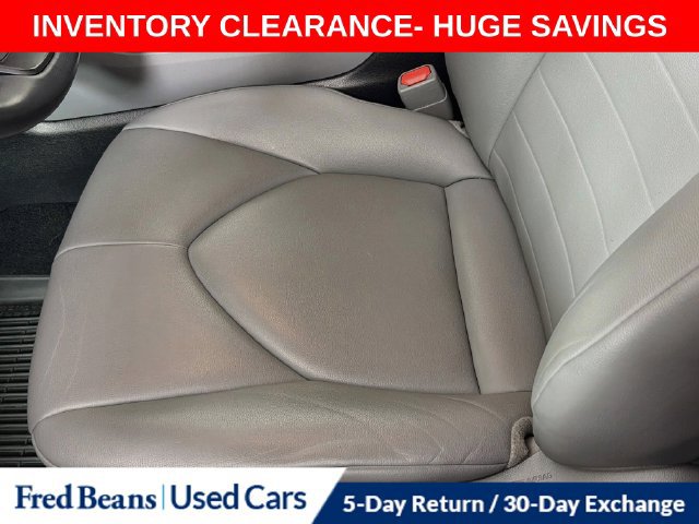 Used 2022 Toyota Highlander XLE AWD/4WD image 25