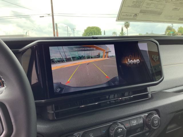 New 2026 Jeep Gladiator Sport image 19