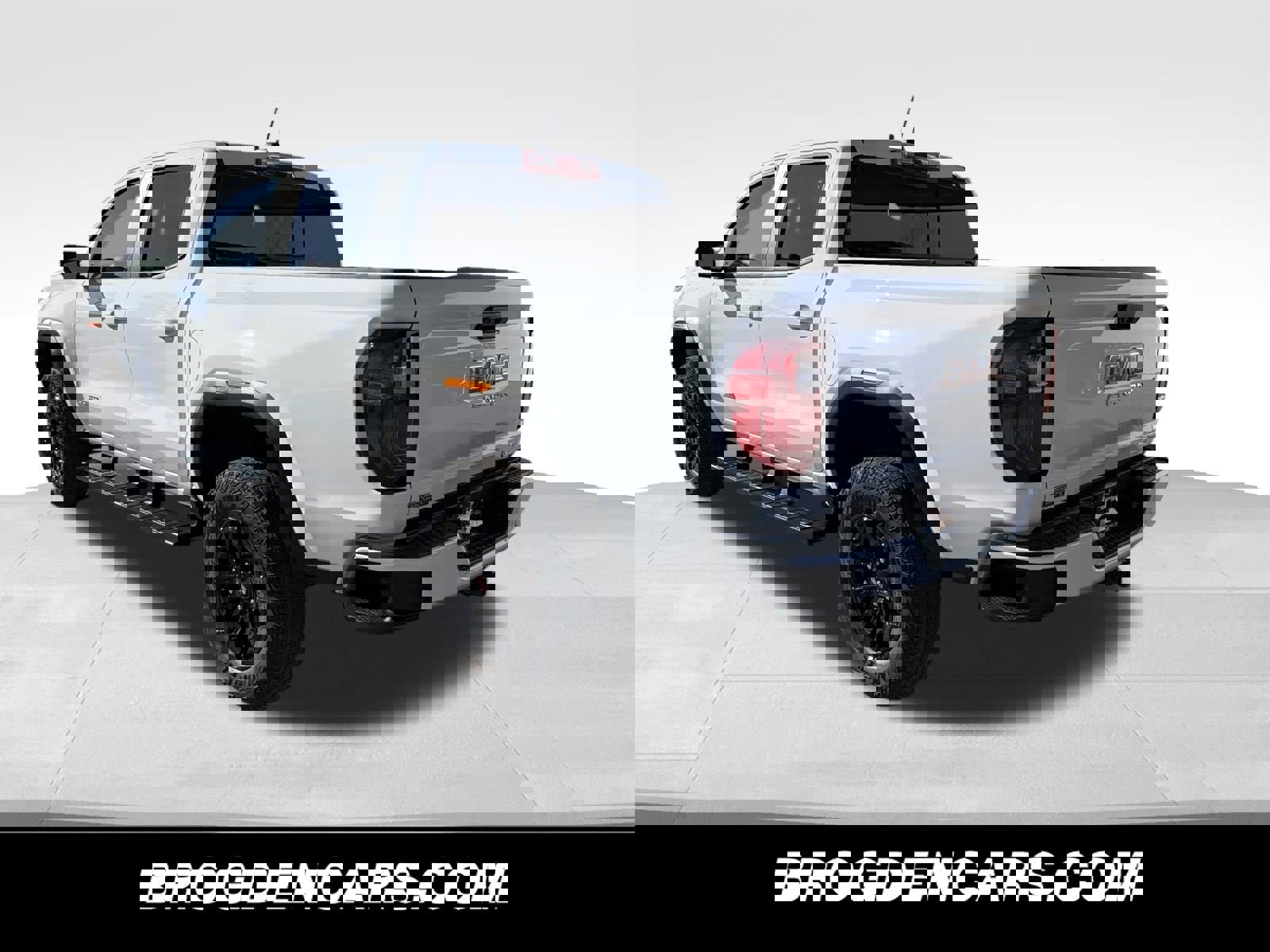 New 2026 GMC Canyon Elevation image 6