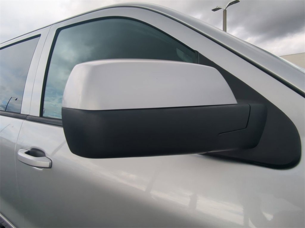 Used 2018 Chevrolet Silverado 1500 LT w/ All Star Edition image 11