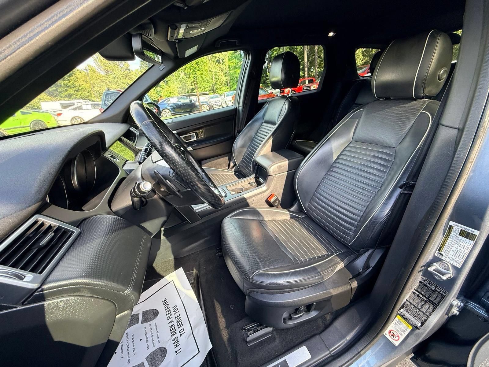 Used 2018 Land Rover Discovery Sport HSE Luxury AWD/4WD image 24