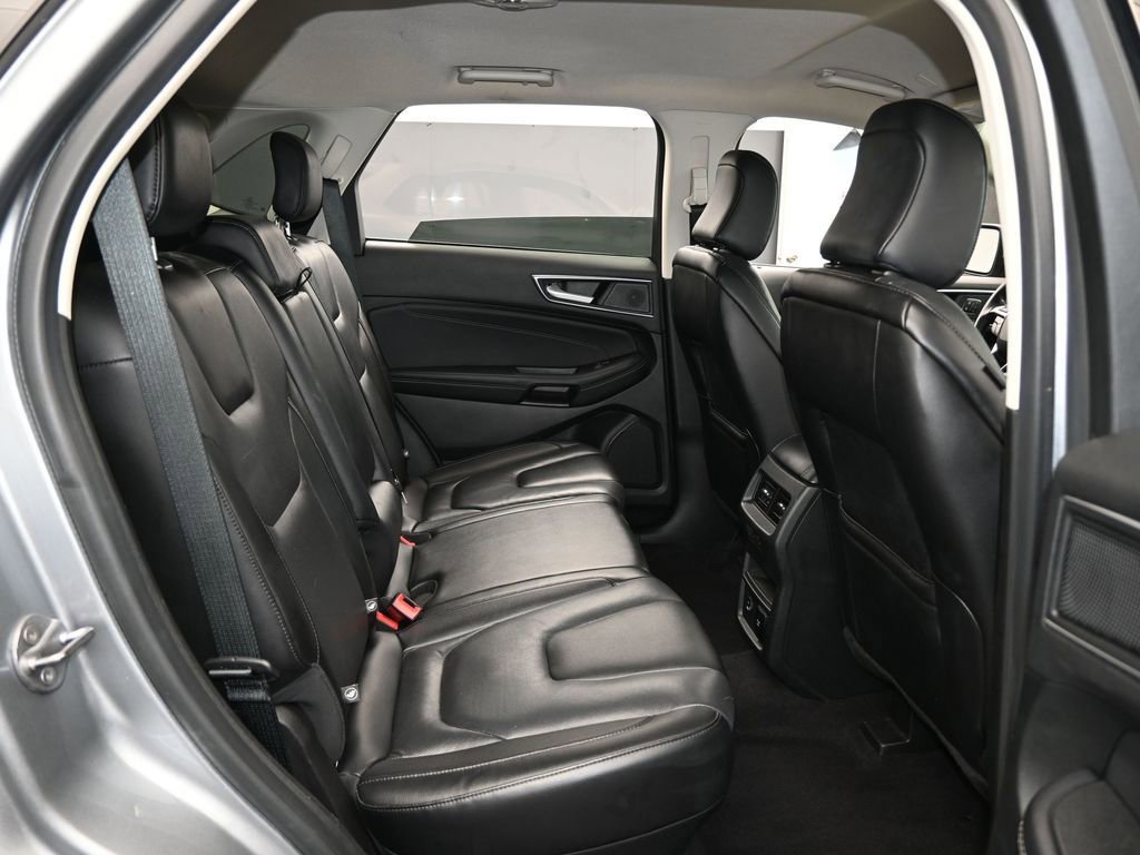 Certified 2022 Ford Edge Titanium w/ Equipment Group 301A image 41