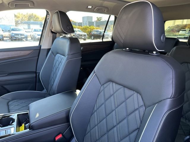 New 2026 Volkswagen Atlas SEL Premium R-Line image 12