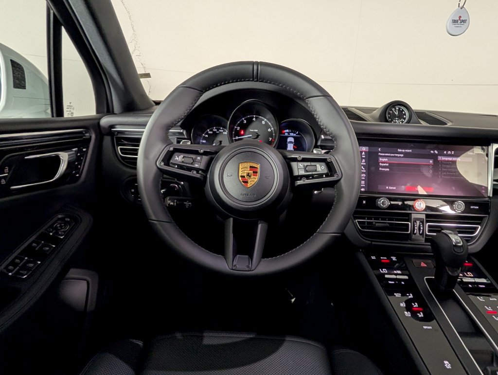 New 2026 Porsche Macan AWD/4WD image 22