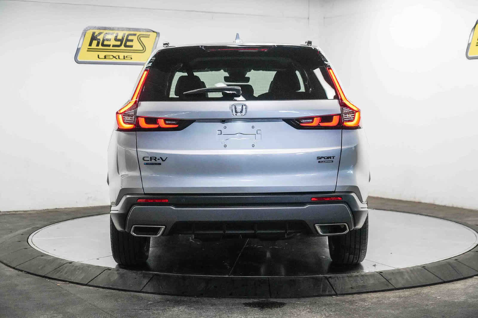 Used 2026 Honda CR-V Sport Touring image 2