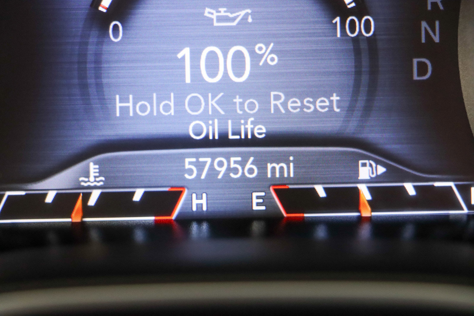 Used 2022 Jeep Cherokee Limited w/ Sun & Sound Group image 16