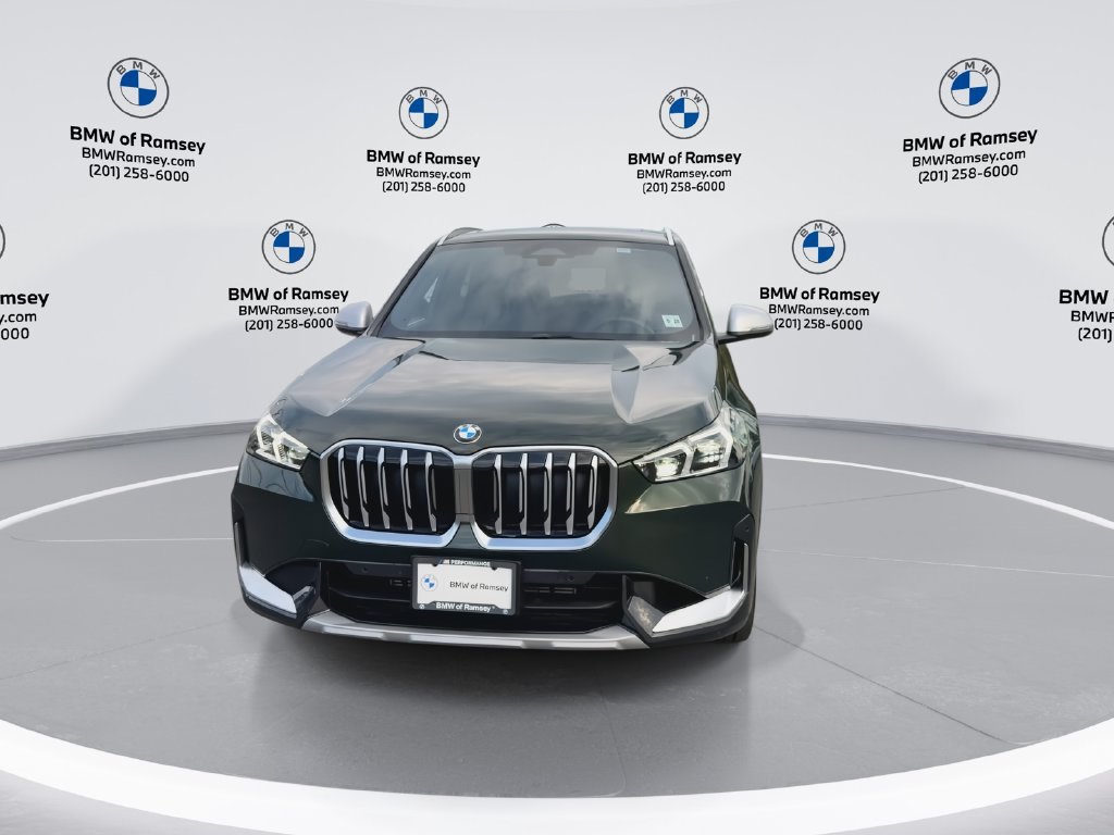 Used 2023 BMW X1 xDrive28i w/ Convenience Package AWD/4WD image 3