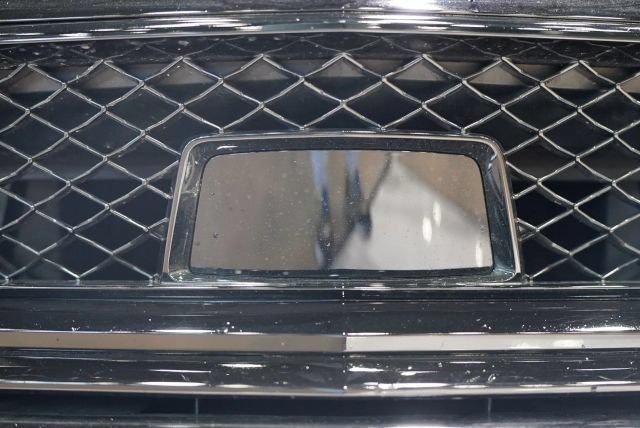 Used 2023 Cadillac Escalade V AWD/4WD image 6