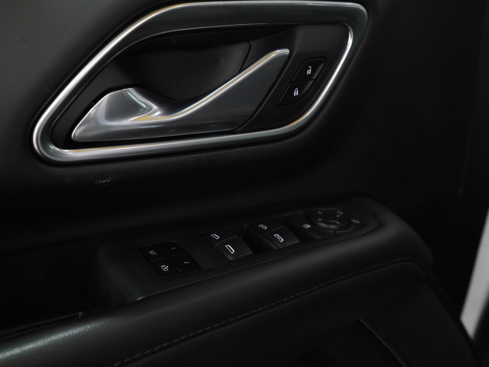 Used 2021 Chevrolet Suburban LT image 22