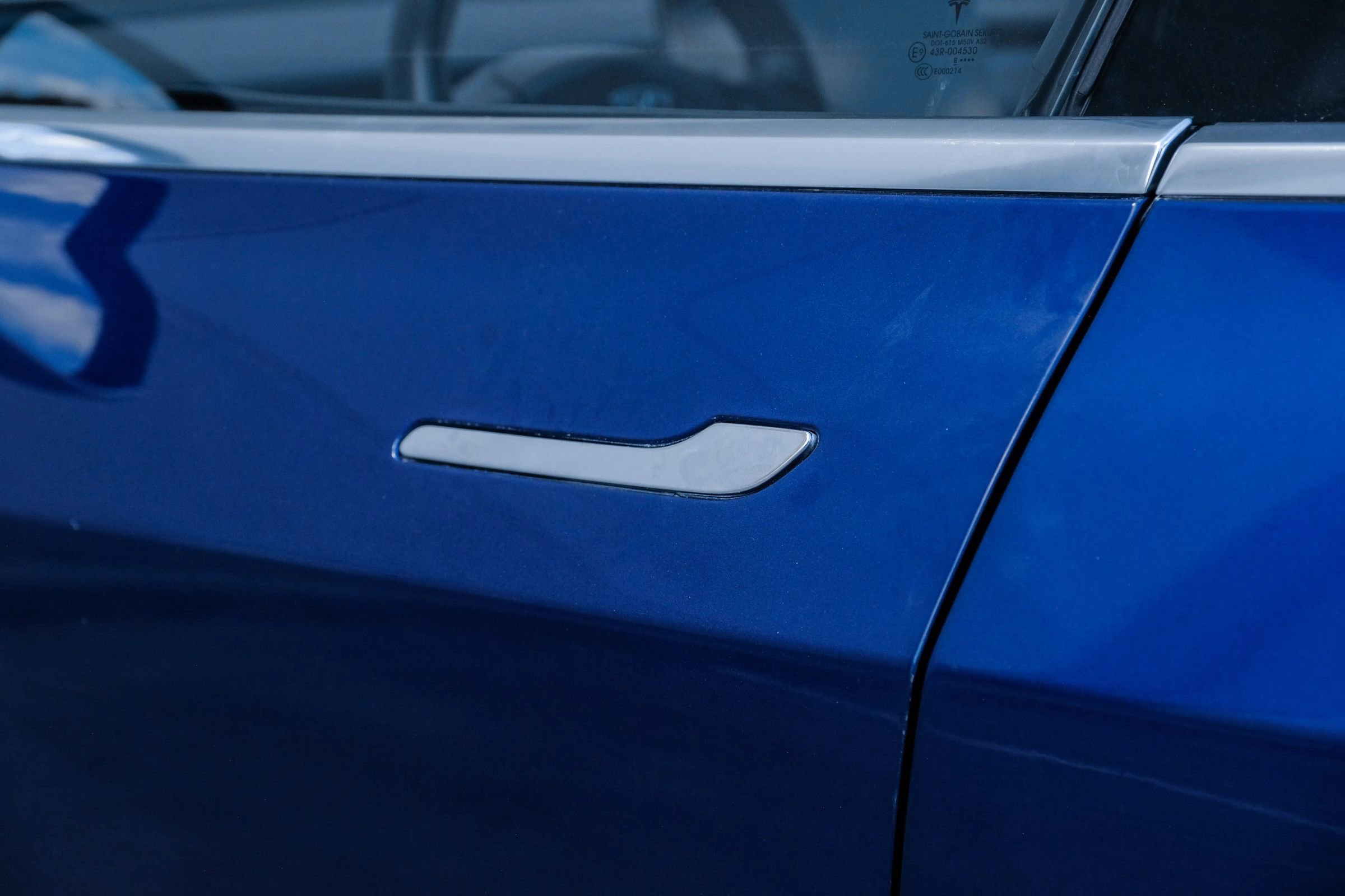 Used 2018 Tesla Model 3 Long Range image 36