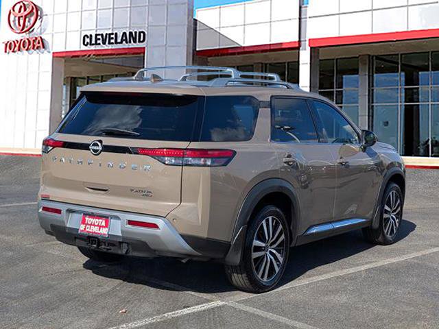 Used 2024 Nissan Pathfinder Platinum w/ Cargo Package image 7
