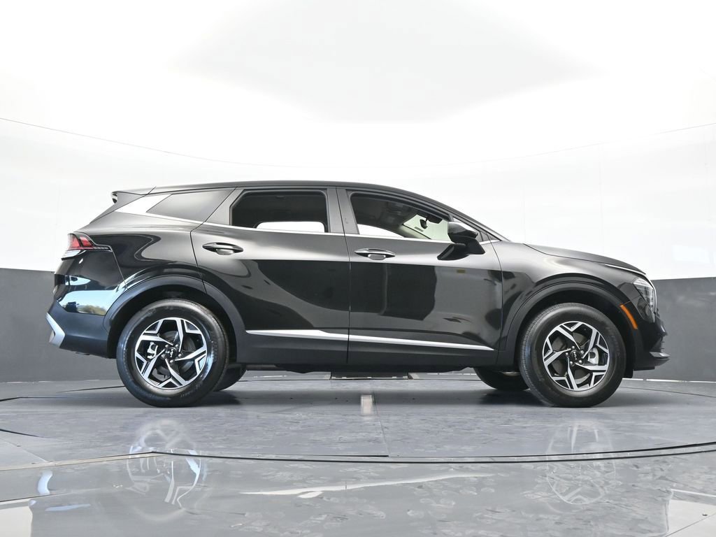 Used 2024 Kia Sportage LX image 57