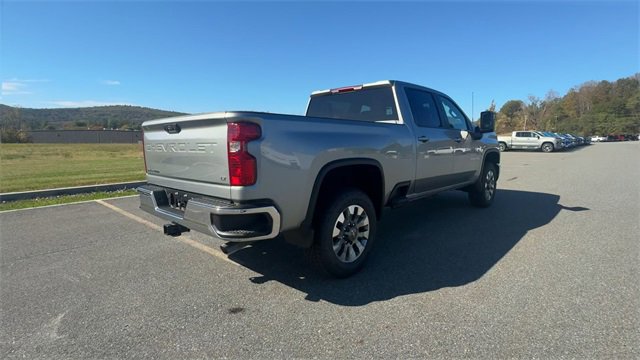 New 2026 Chevrolet Silverado 2500 LT image 2