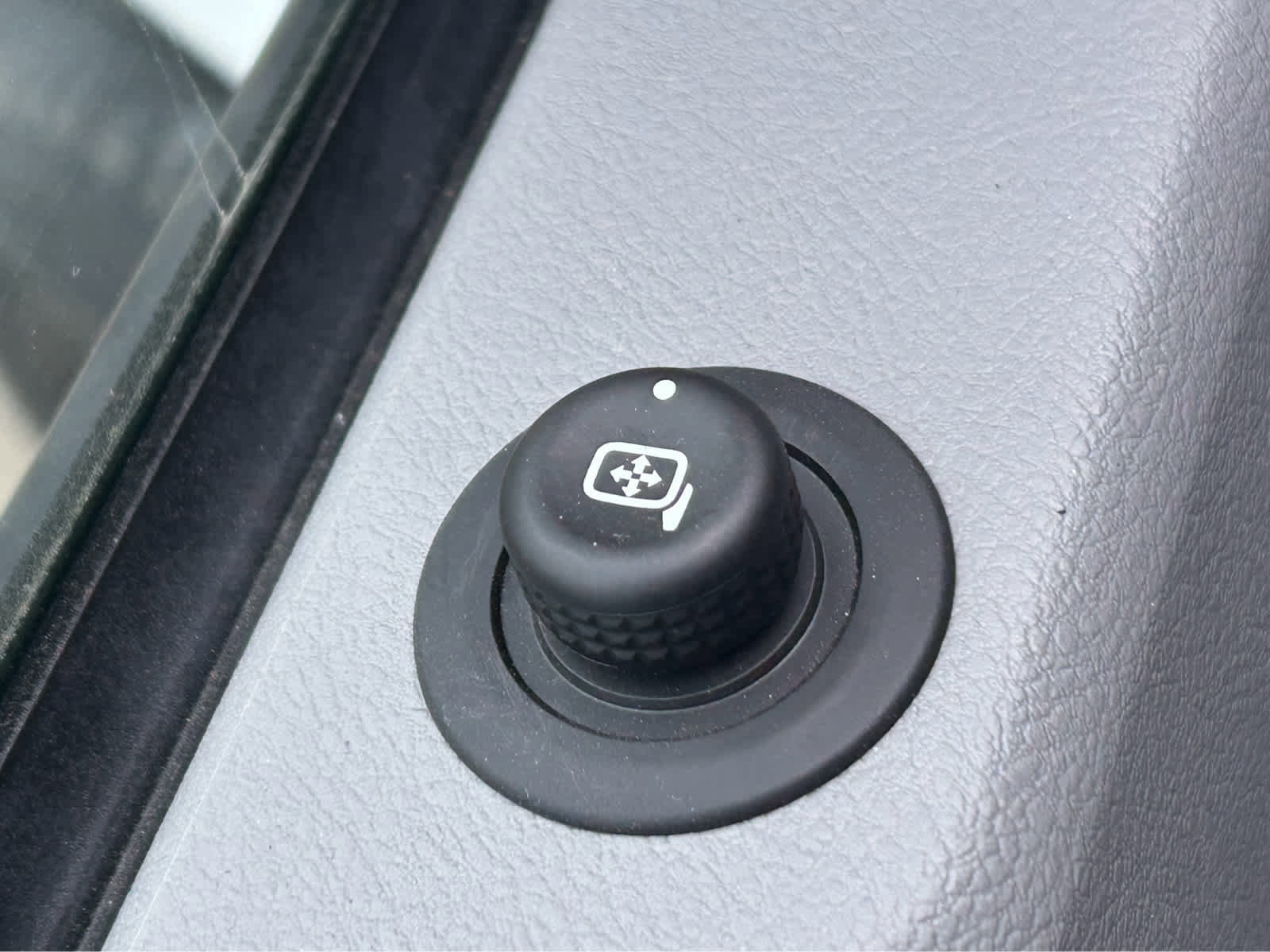 New 2025 Ford E-350 and Econoline 350 Super Duty w/ Power Equipment Group image 17