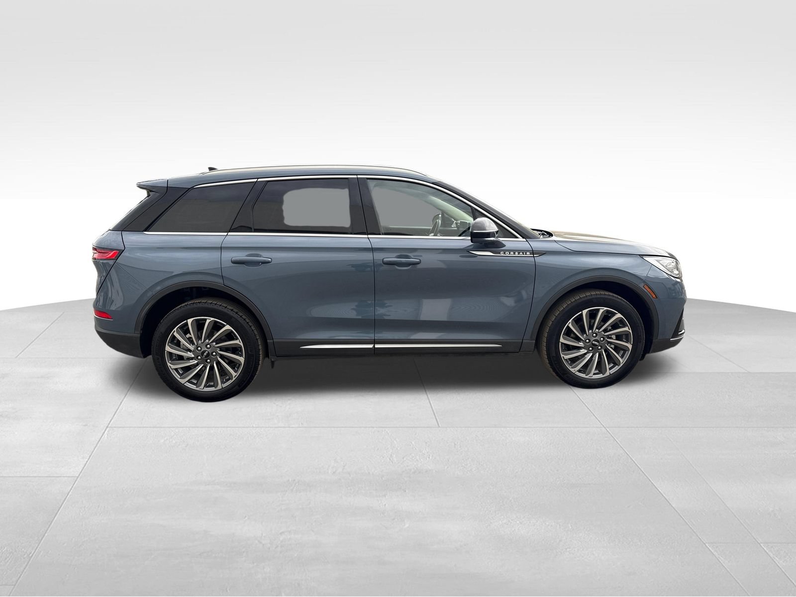 Used 2023 Lincoln Corsair Reserve w/ Equipment Group 201A AWD/4WD image 6