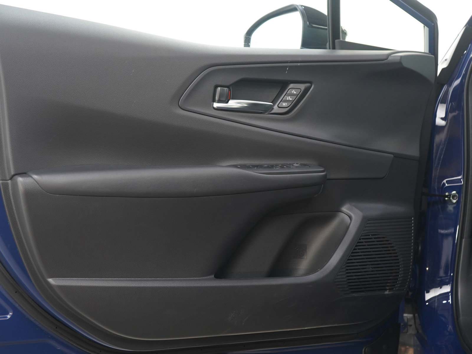 Used 2026 Toyota Prius Plug-In Hybrid image 21