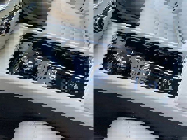 Certified 2023 Volvo XC60 B5 Plus w/ Protection Package Premier image 12