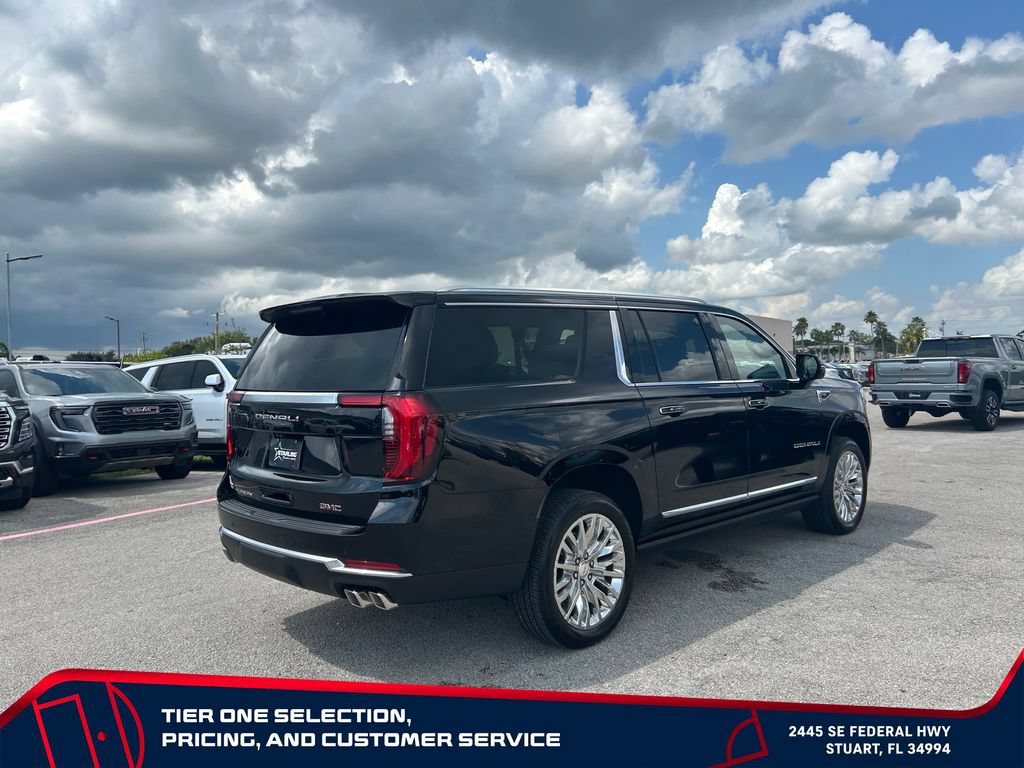 New 2026 GMC Yukon XL Denali w/ Denali Reserve Package AWD/4WD image 7