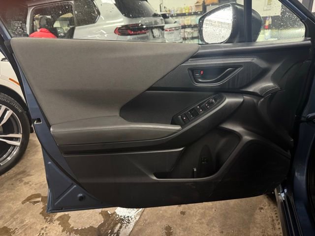 Used 2024 Subaru Crosstrek 2.0i Premium image 11