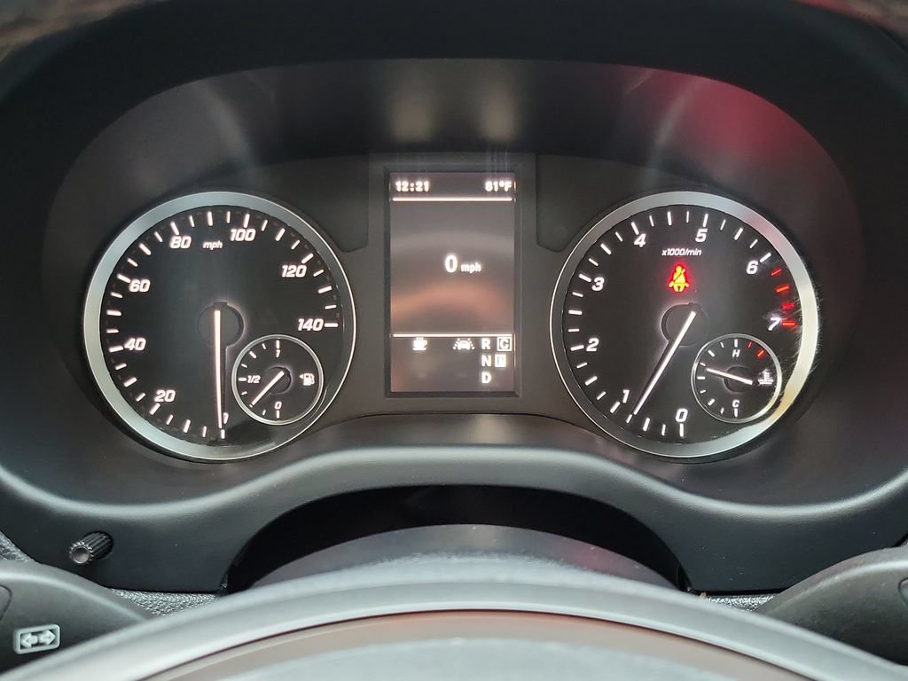 Used 2023 Mercedes-Benz Metris Passenger image 23