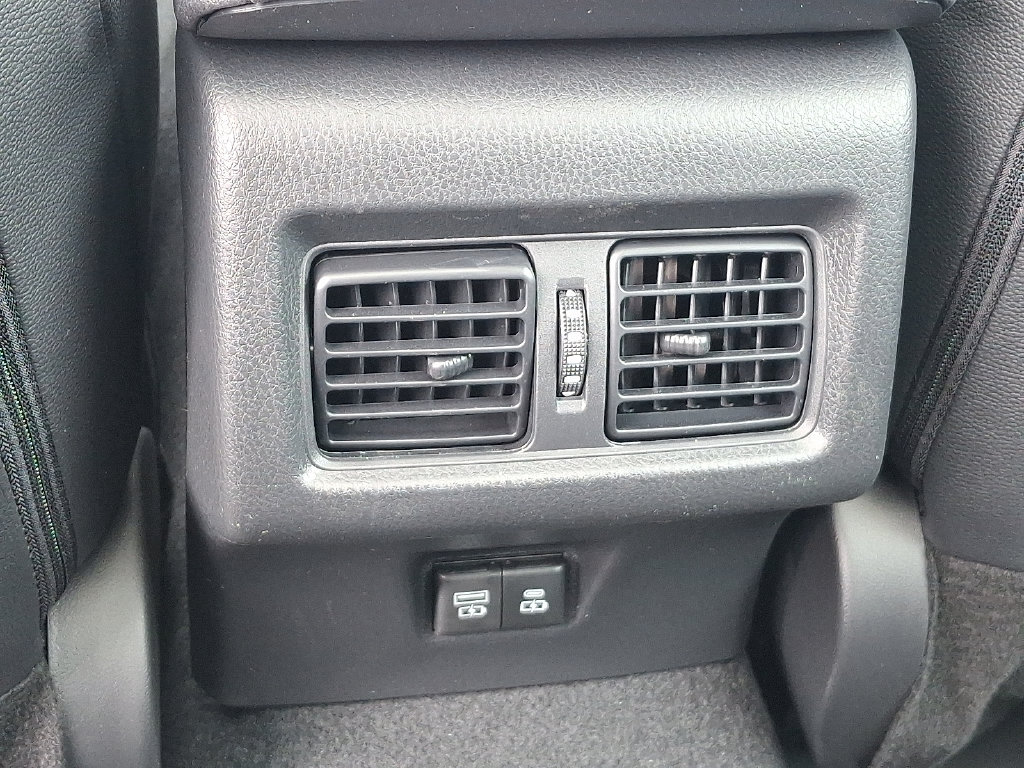 Used 2026 Toyota Camry XSE FWD image 11