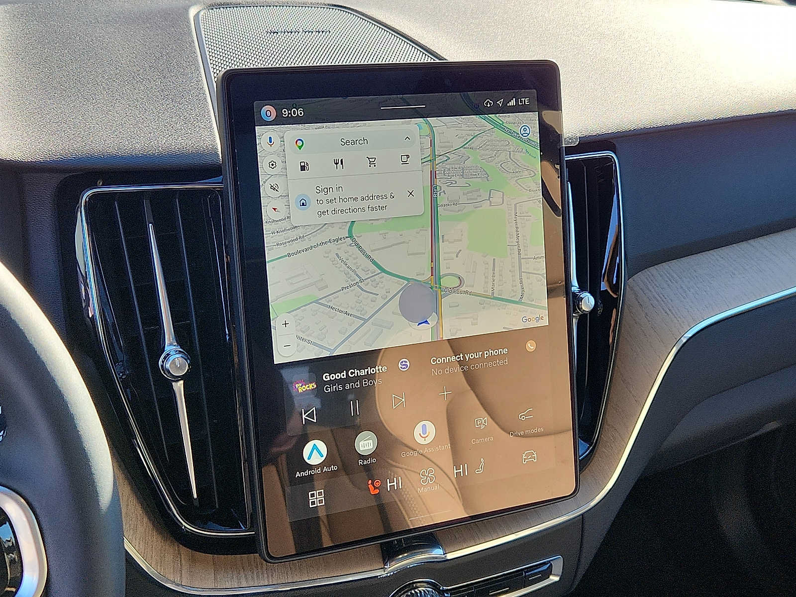 Used 2027 Volvo XC60 B5 Plus AWD/4WD image 15