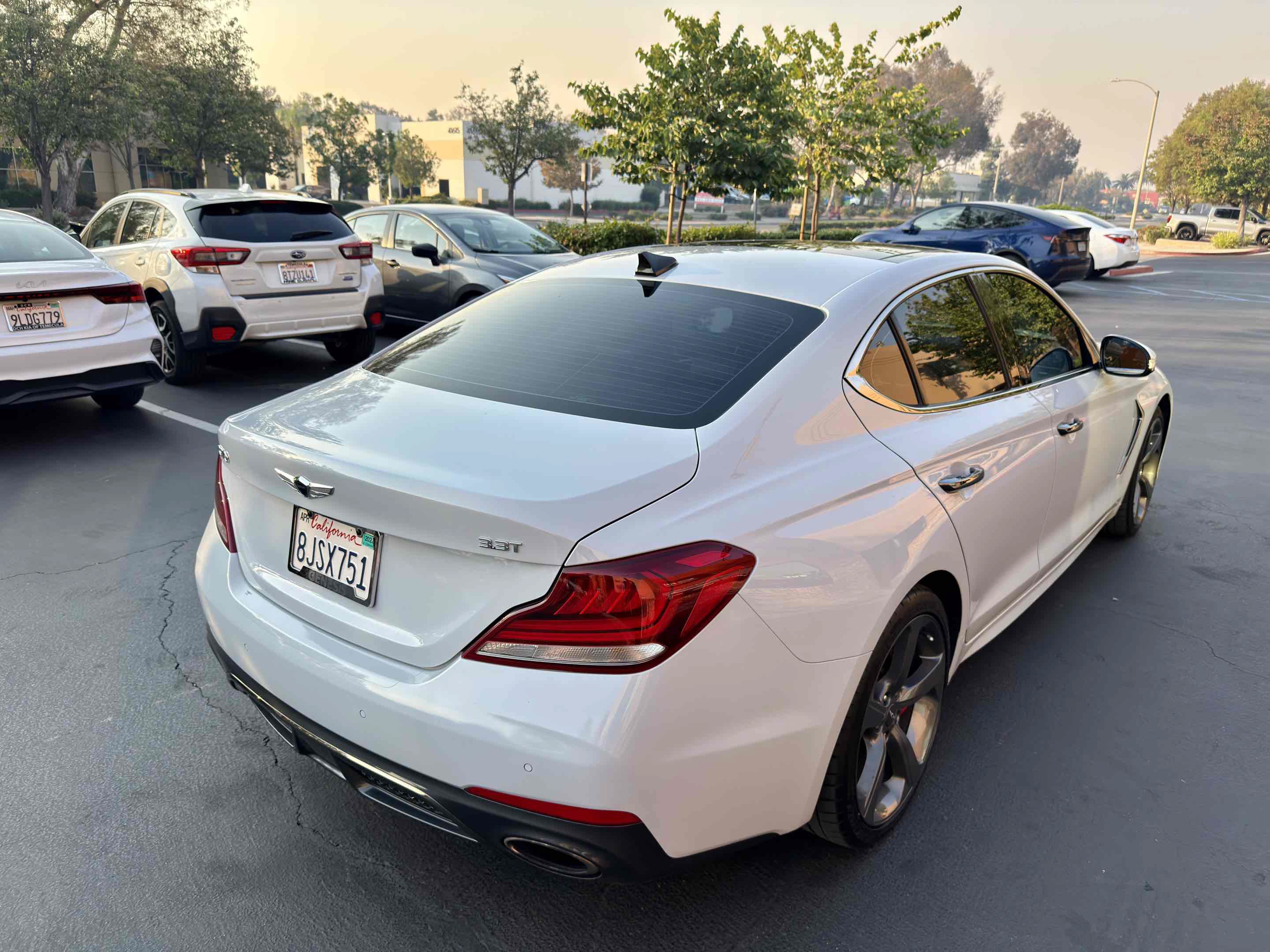 Used 2019 Genesis G70 3.3T Advanced w/ Sport Package RWD image 9