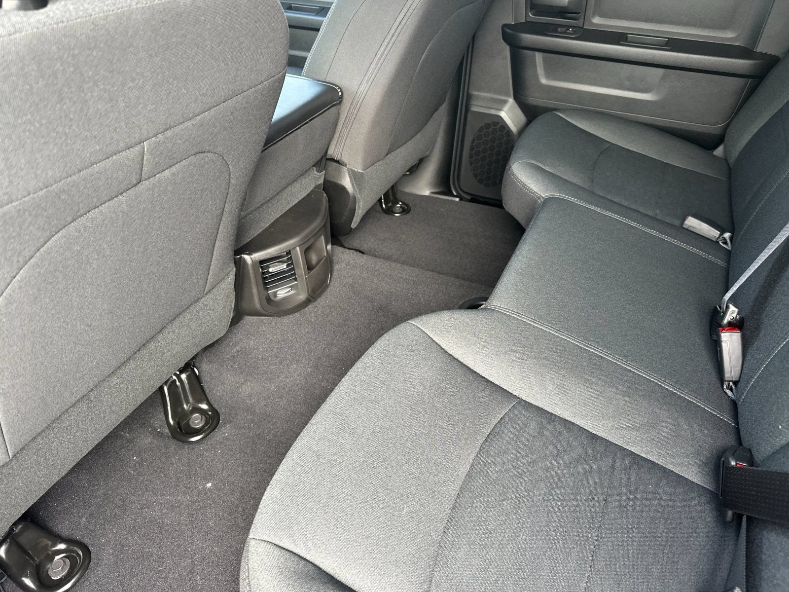 New 2026 RAM 2500 Tradesman AWD/4WD image 12