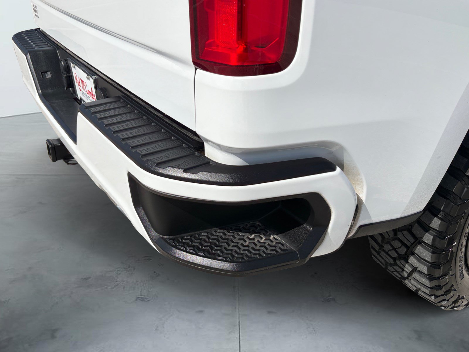 Used 2025 Chevrolet Silverado 1500 RST w/ Z71 Off-Road Package AWD/4WD image 26