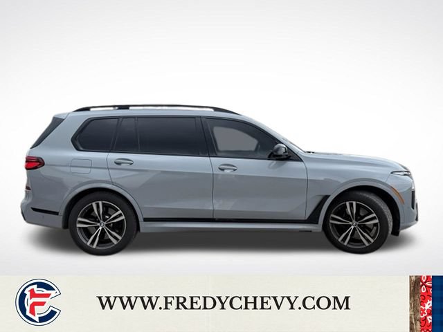 Used 2025 BMW X7 M60i AWD/4WD image 36
