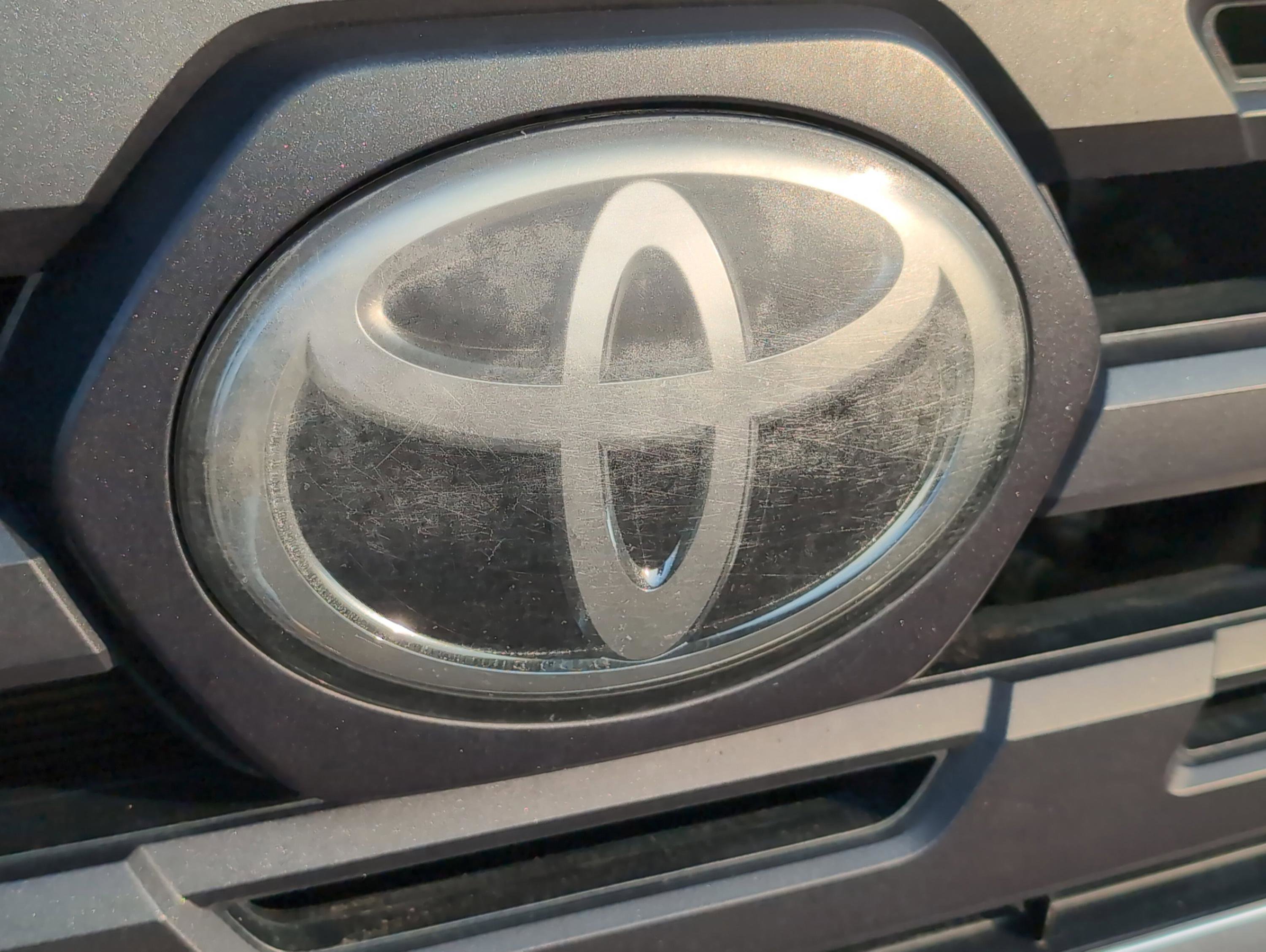 Used 2019 Toyota Tacoma SR5 image 4