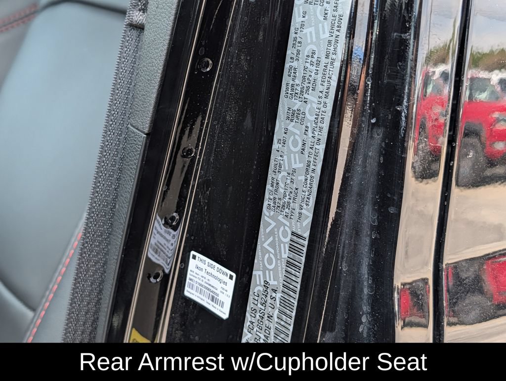 Used 2025 Jeep Gladiator Rubicon AWD/4WD image 35
