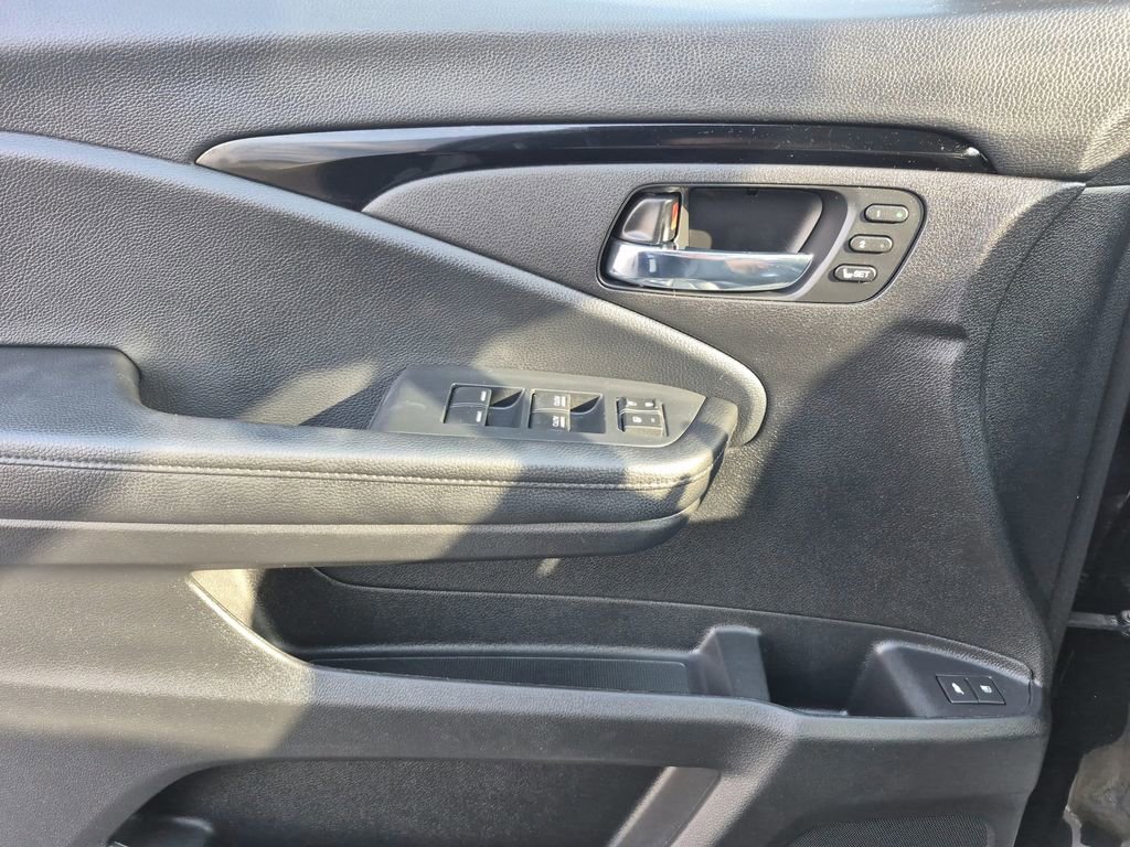 Used 2021 Honda Passport Touring image 6