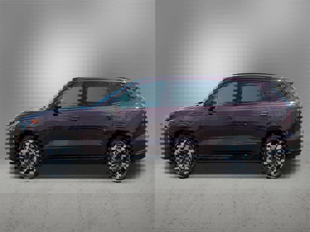 New 2025 Volvo EX90 Plus image 3