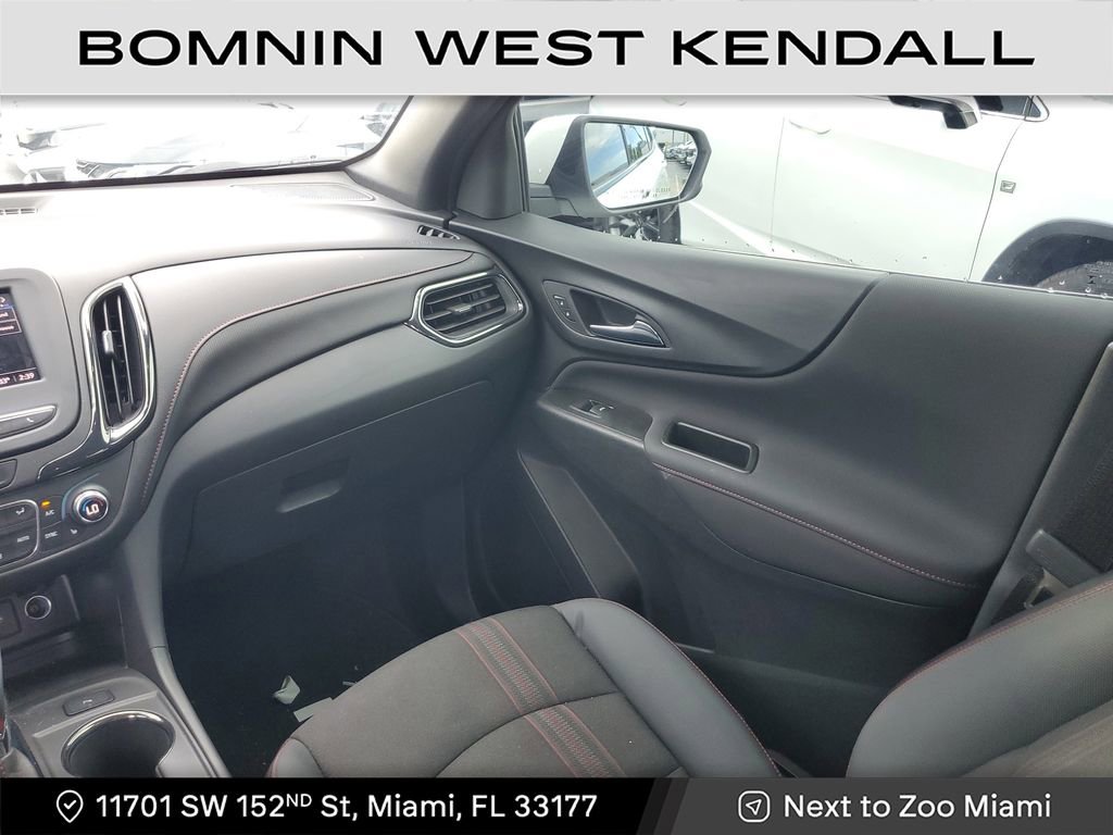 Used 2022 Chevrolet Equinox RS image 17