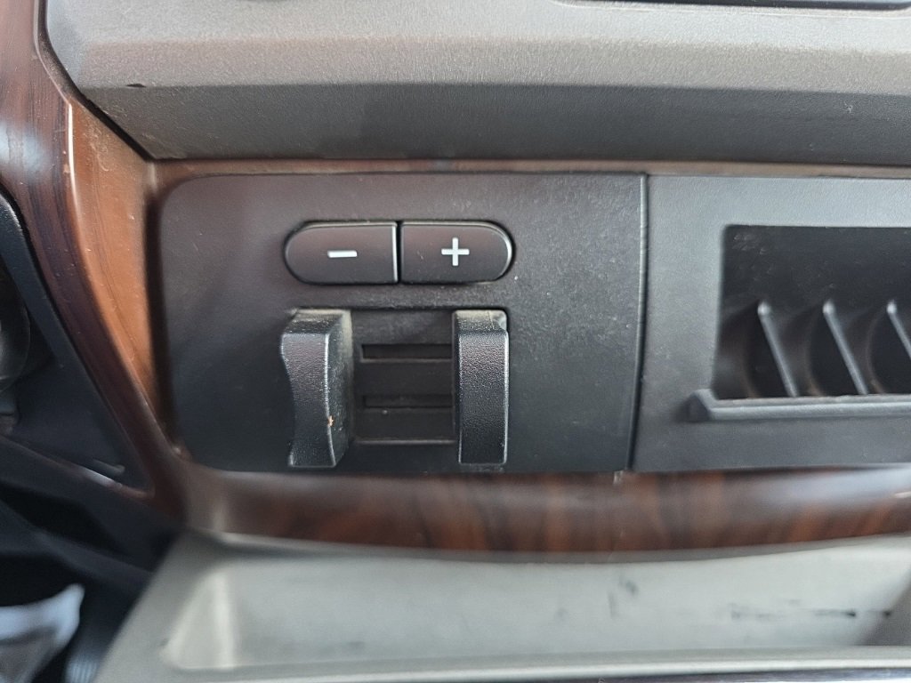 Used 2016 Ford F350 Lariat w/ Lariat Ultimate Package image 28