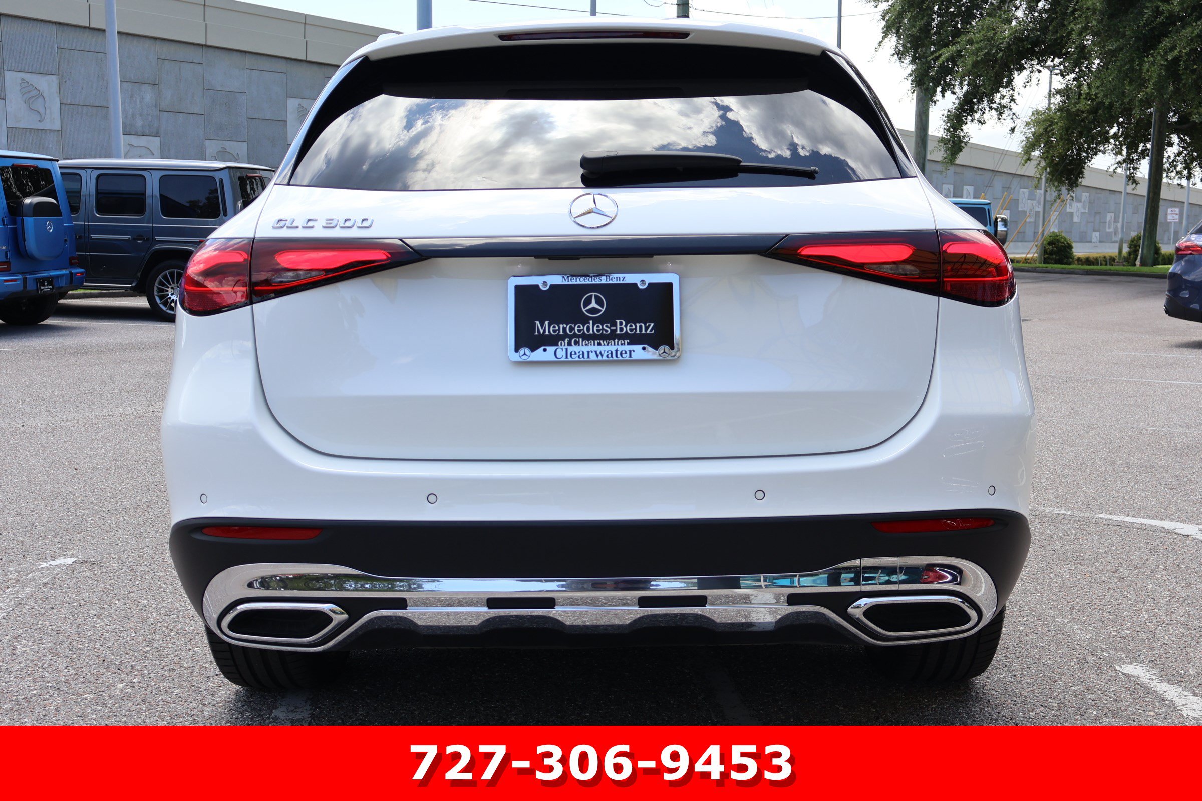 Certified 2025 Mercedes-Benz GLC 300 image 8