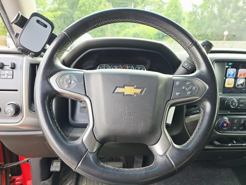 Used 2018 Chevrolet Silverado 1500 LT w/ All Star Edition RWD image 11