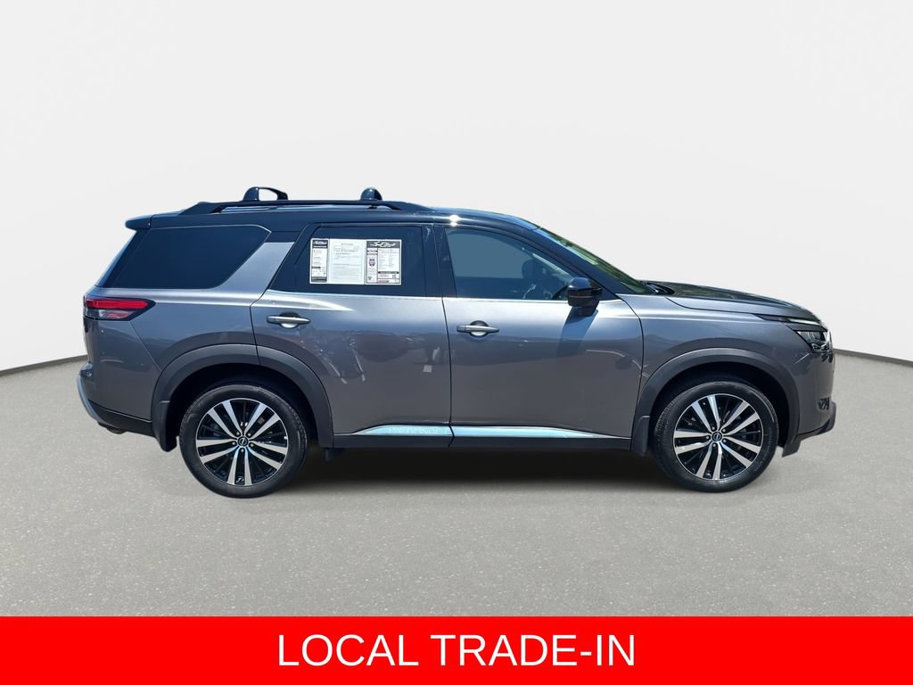 Used 2024 Nissan Pathfinder Platinum AWD/4WD image 4
