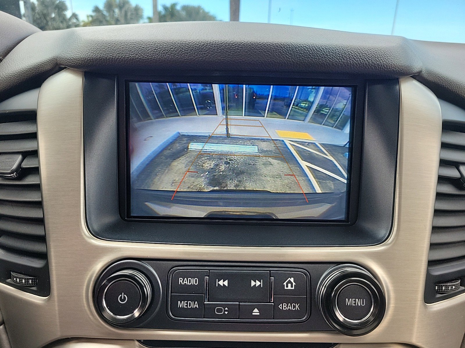 Used 2019 GMC Yukon Denali w/ Denali Ultimate Package image 11