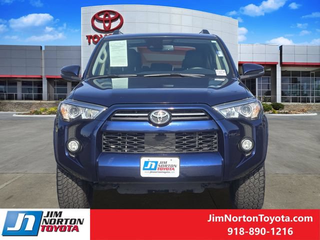 Used 2020 Toyota 4Runner SR5 Premium w/ Moonroof Package AWD/4WD video 2