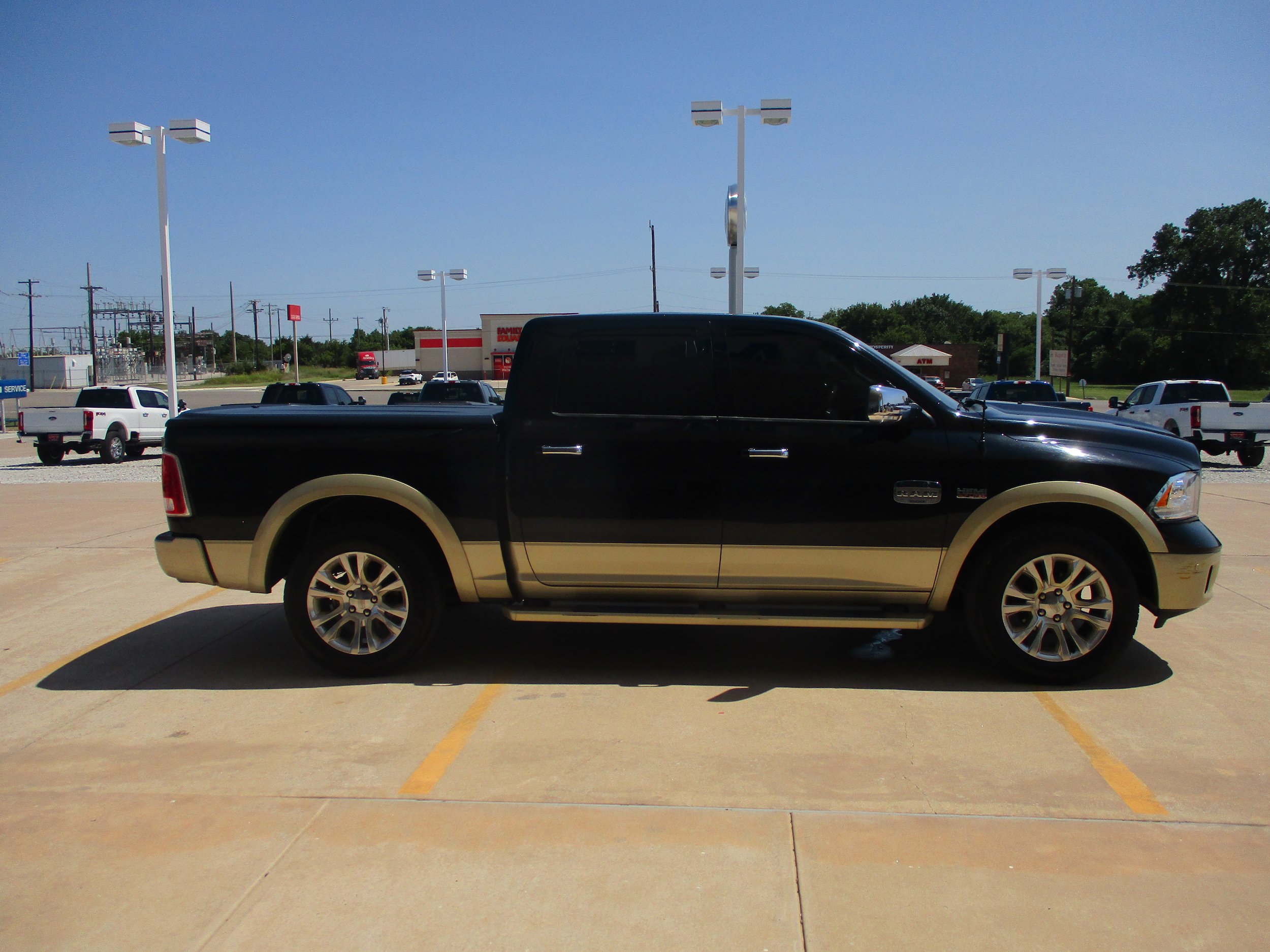 Used 2014 RAM 1500 Laramie Longhorn RWD image 8