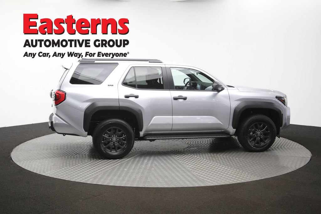 Used 2025 Toyota 4Runner SR5 AWD/4WD image 43