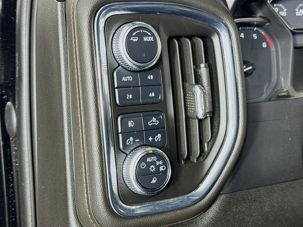 Used 2021 GMC Sierra 1500 AT4 image 16