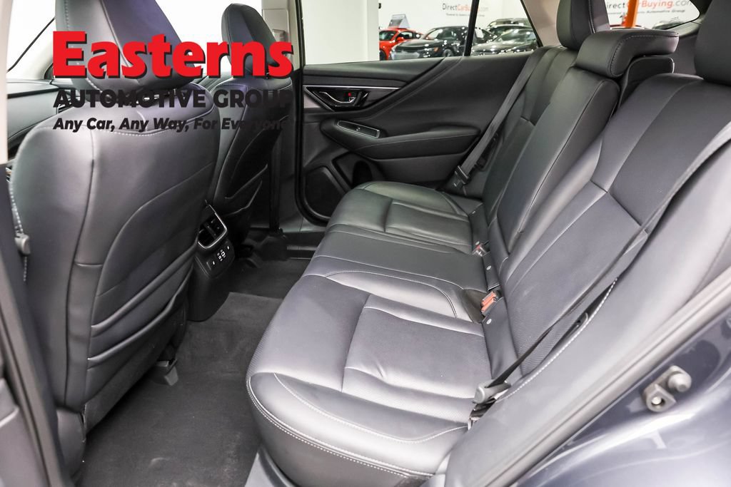 Used 2023 Subaru Outback Limited AWD/4WD image 19