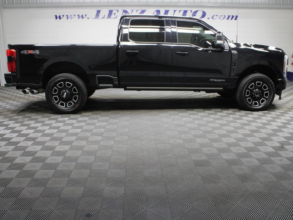 Used 2026 Ford F250 Platinum AWD/4WD image 2