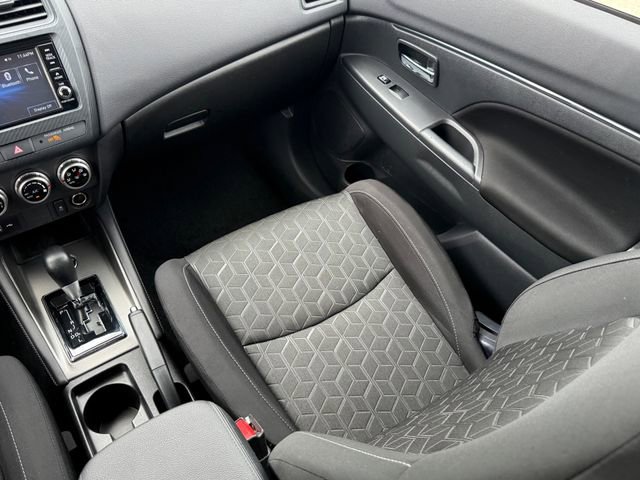 Used 2025 Mitsubishi Outlander Sport ES AWD/4WD image 23