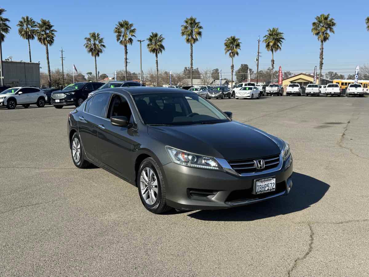 Used 2013 Honda Accord LX image 3