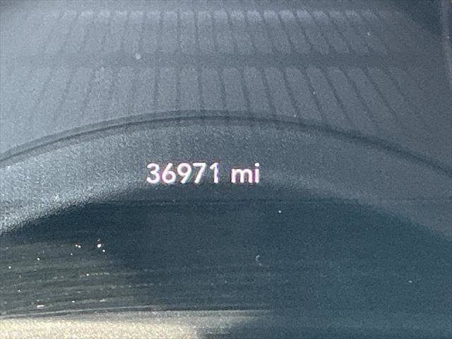 Certified 2018 Dodge Challenger R/T RWD image 19
