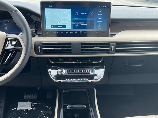 New 2025 Lincoln Corsair Grand Touring image 16